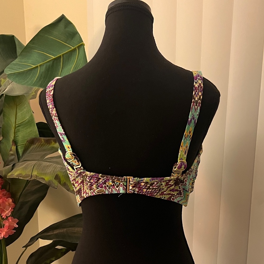 Colorful Patterned Swin Top - Picture 2 of 2